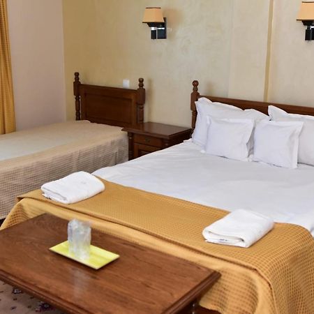 Hotel Bellavista Brasov à Săcele Extérieur photo